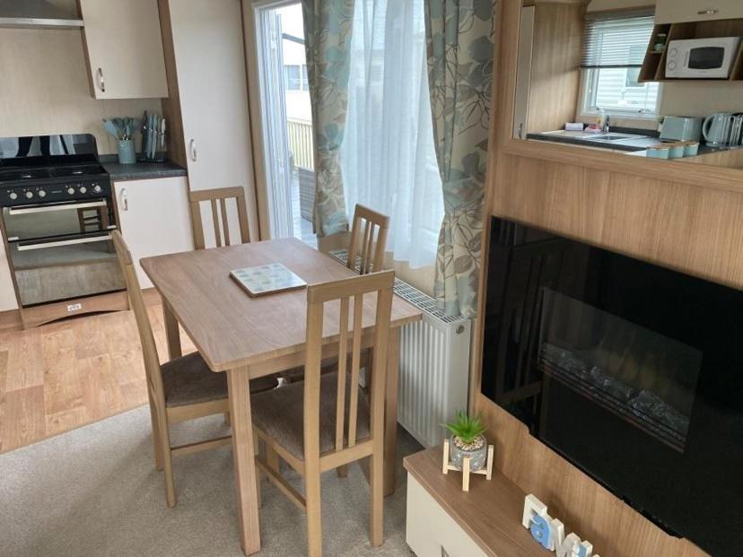 Kingfisher Court 2 Tattershall Lakes With Hot Tub Εξωτερικό φωτογραφία
